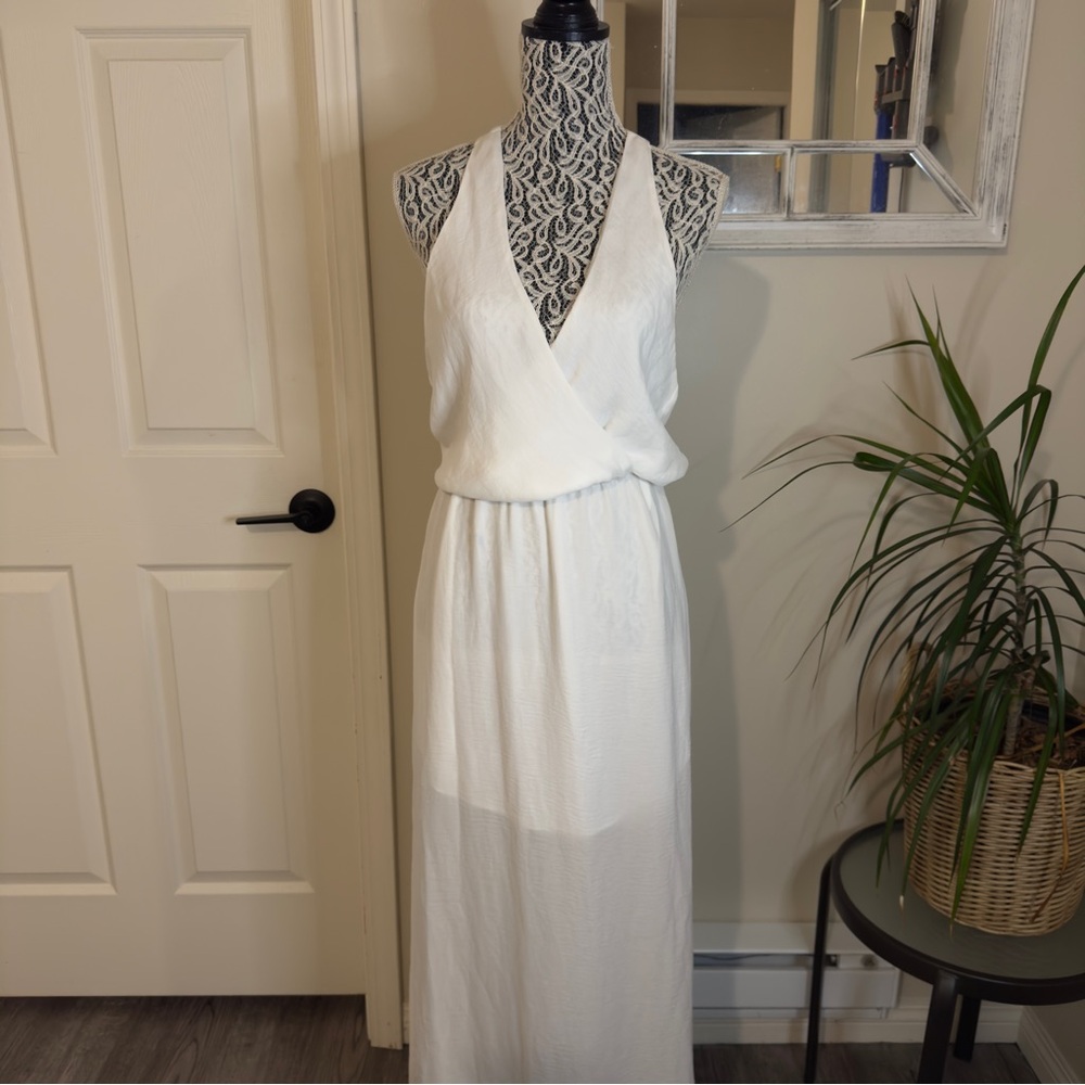 Elegant FORUM White Halter Maxi Dress
